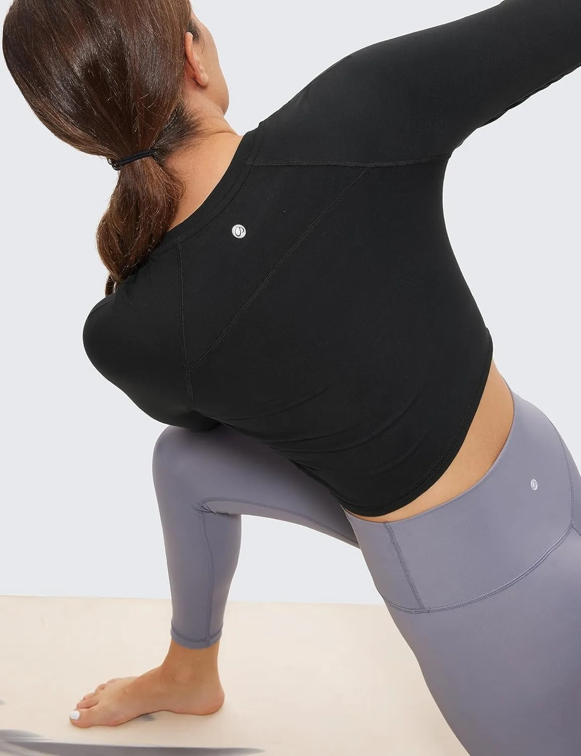 CRZ YOGA Womens Long Sleeve Crop Workout Tops Athletic Yoga Running Cropped T-Shirt Slim Fit Gym Shirts