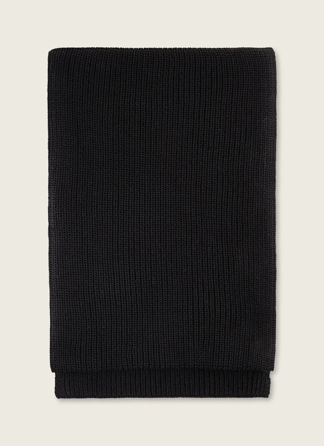KNITTED SCARF