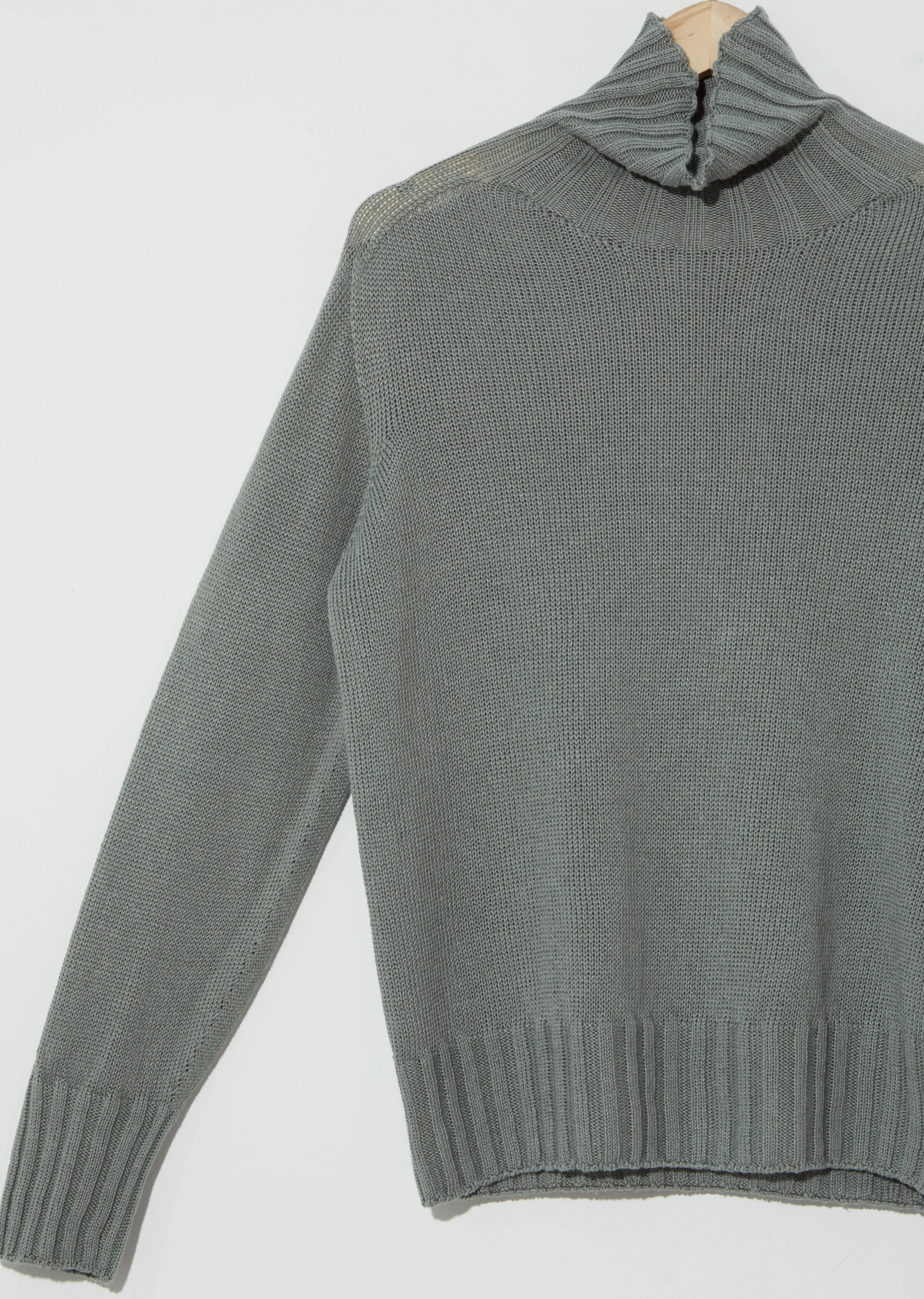 Linen-Cotton Wide Roll Neck