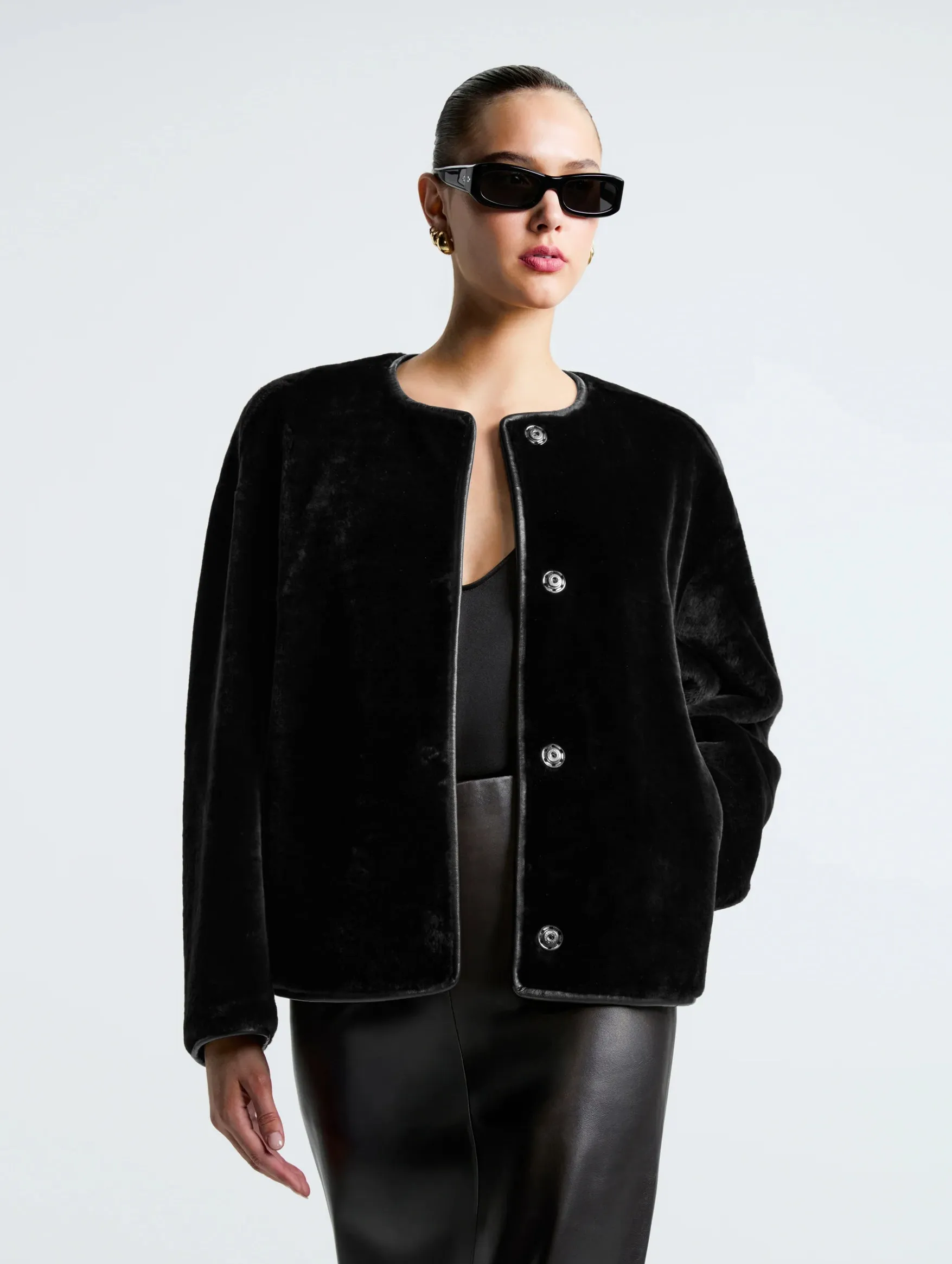 Lyra Versatile Shearling Jacket in Black