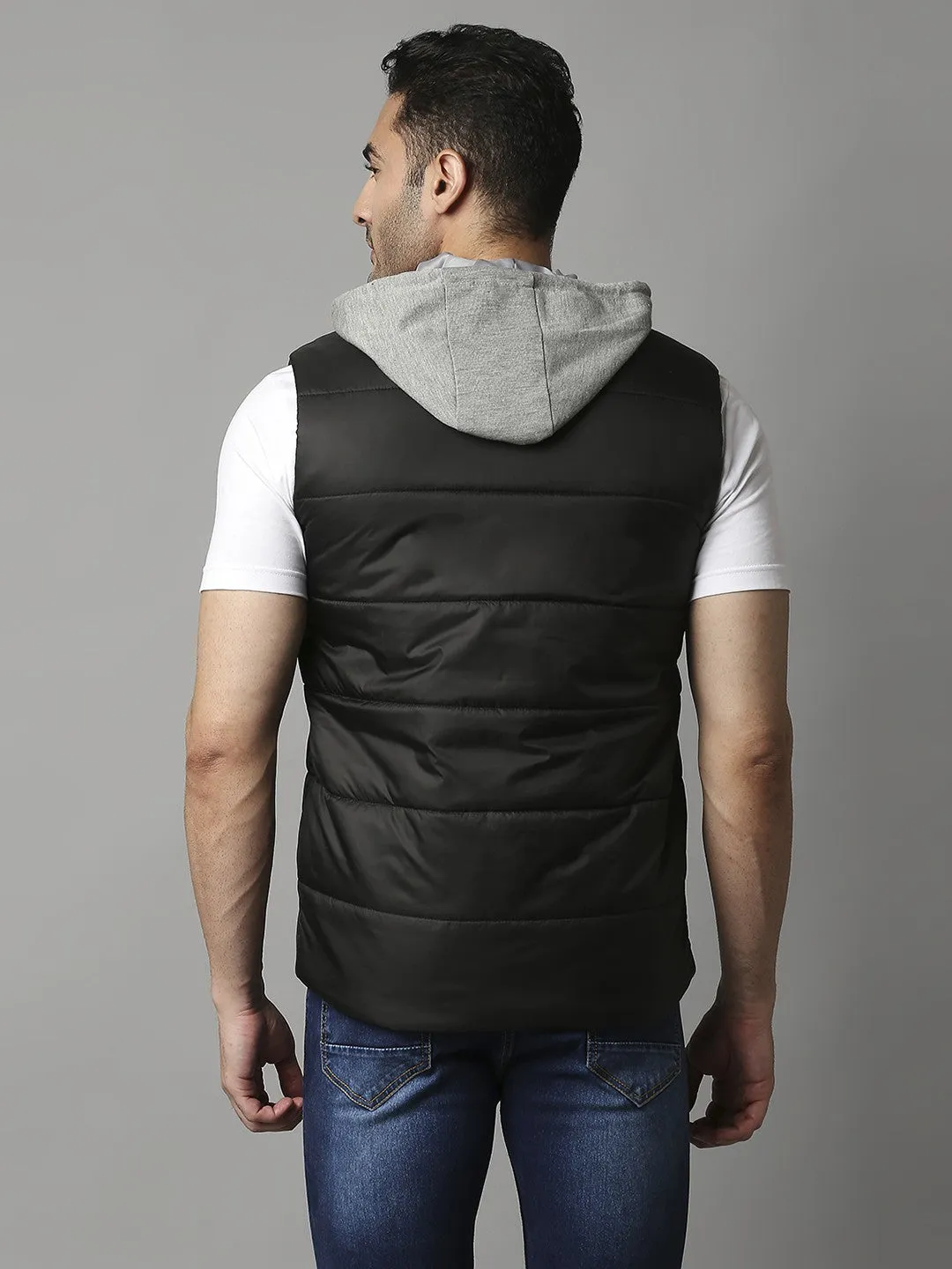 Mens Sleeveless Jacket - Lightweight Casual Winterwear  (Black)