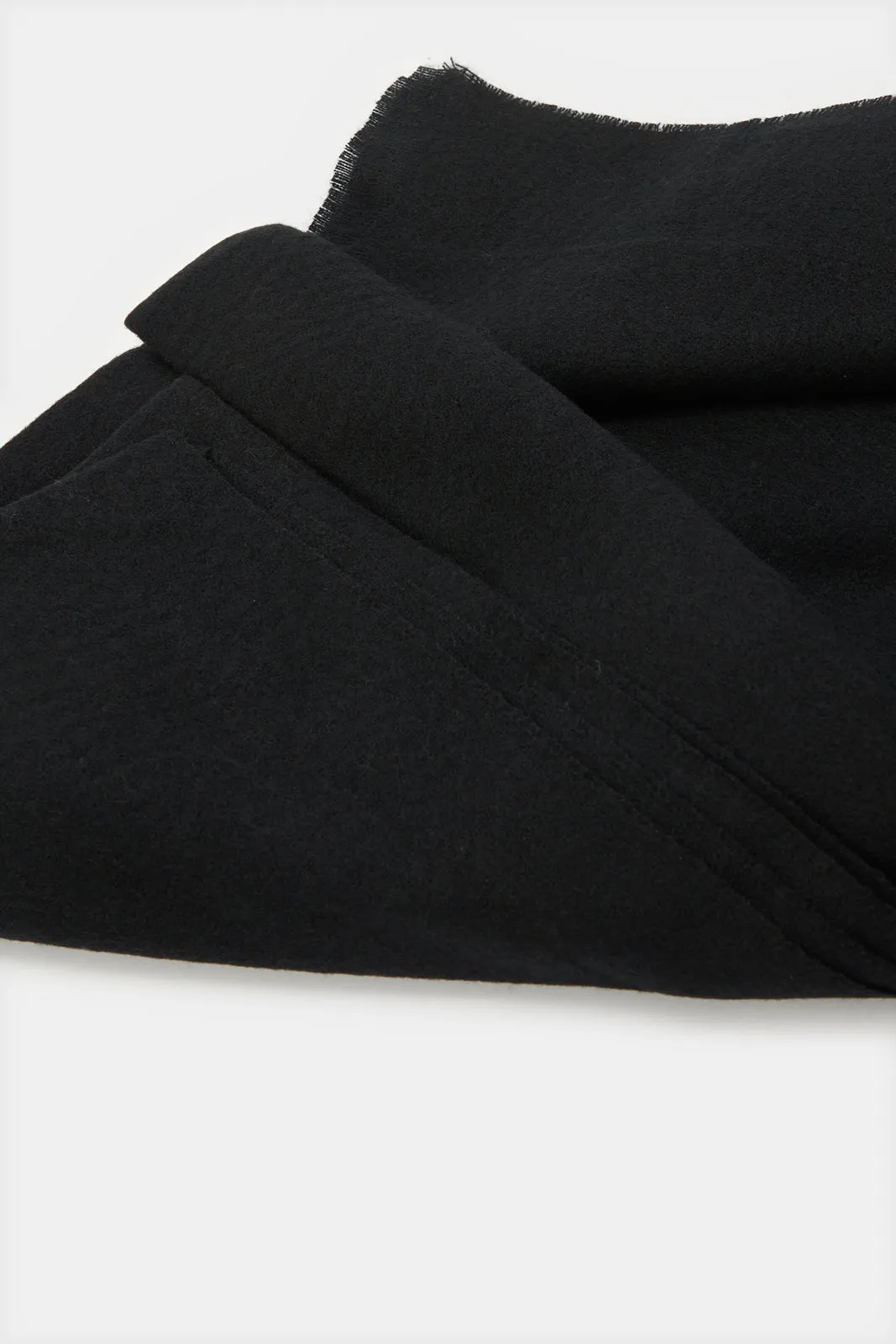 Women Black Embellished Knitted Scarf